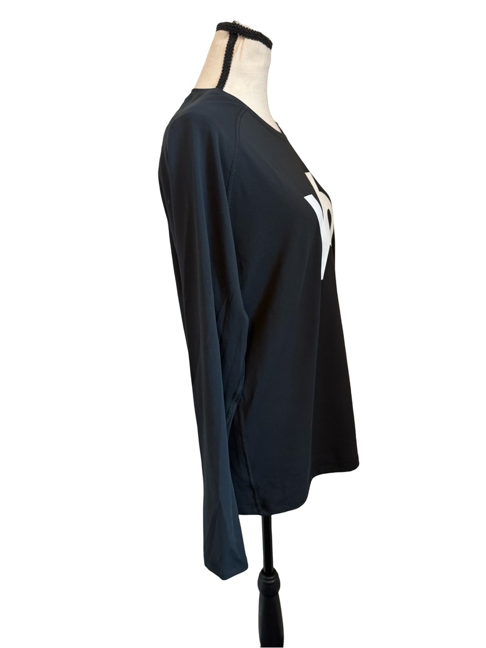 NWT Y6 YogaSix Black Long Sleeve Logo Top Yoga Activewear S $60 Retail - Picture 5 of 11